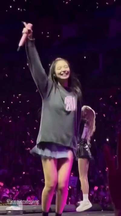 You can’t hide those bouncy boobies baby yet that miniskirt hmm I see black undies underneath 😏😋