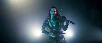 Ну и чтобы разбавить ми-ми-ми предыдущих постов вот вам FEUERSCHWANZ. Тоже новогоднее между прочим)