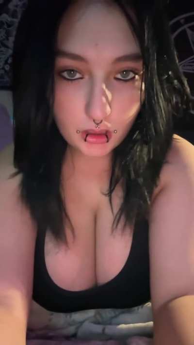 A Face Worth Cumming Over