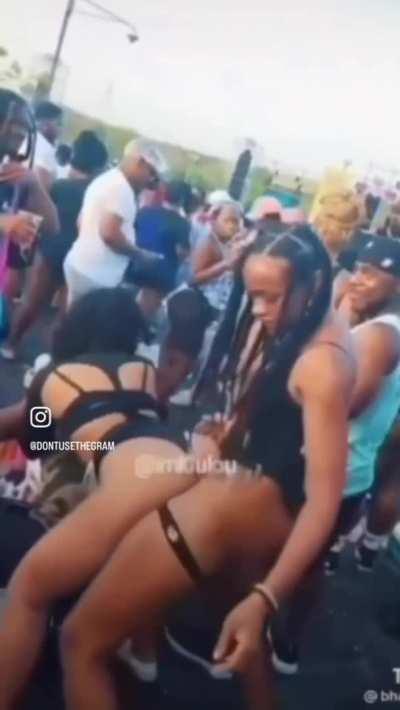 Lesbian Lesbians Nipples Porn GIF by dontusethegram