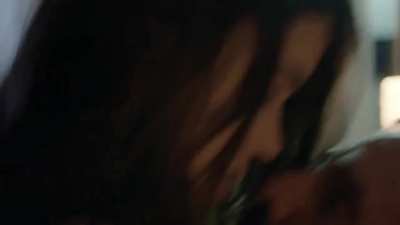 Eva De Dominici as Verónica Rosenthal, La fragilidad de los cuerpos S01 E03