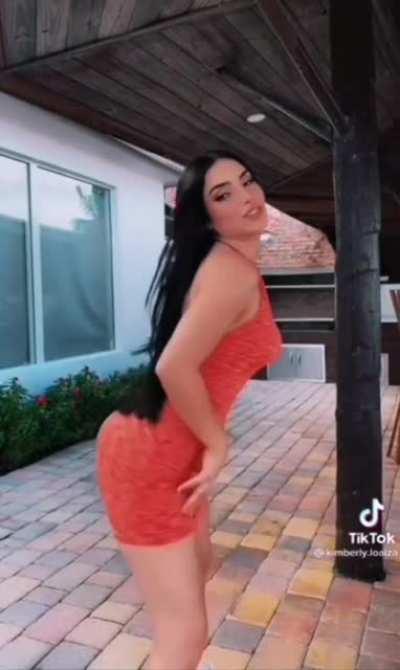 Que rico mueve su culote