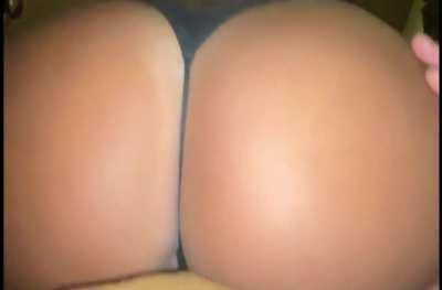 Gotta love some cheeks