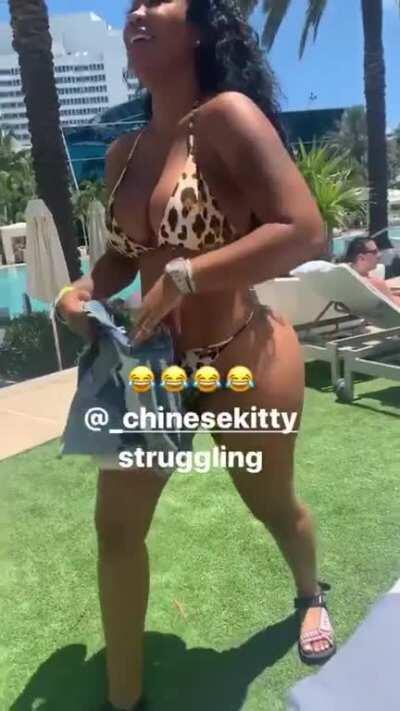 She cornbread thick..no cap