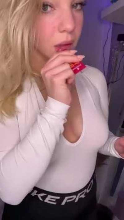 am i cute enough to be your girlfriend?