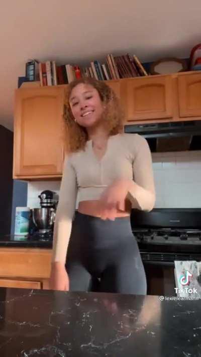 Old Lexie TikTok trend vid