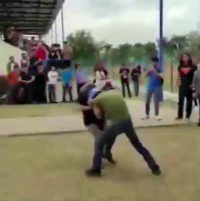 No se si ya lo hayan puesto por aquí antes, aún así, lo pongo yo