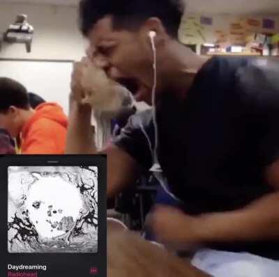 Sad song make me saad