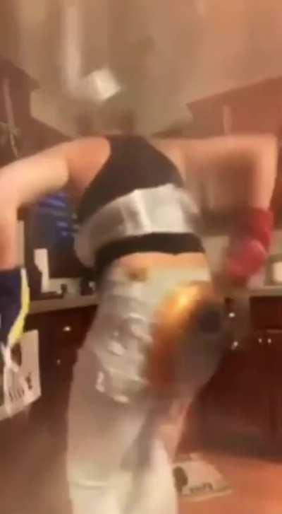 In order to access the armoury you must first defeat Amy, do you accept the challenge?