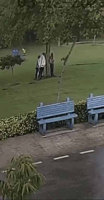 Lightning is no joke!