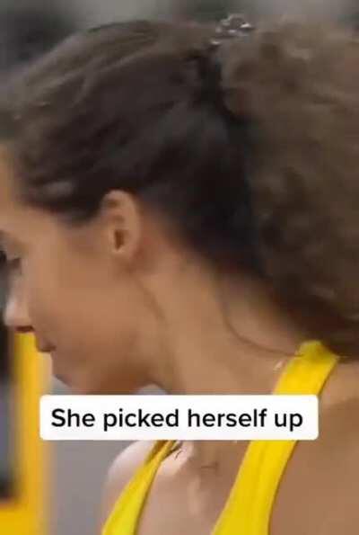 На чемпионате мира 2019 шведка Angelica Bengtsson сломала шест в своей последней попытке, судьи разрешили ей повторить прыжок, и она все-таки покорила высоту, установив национальный рекорд!