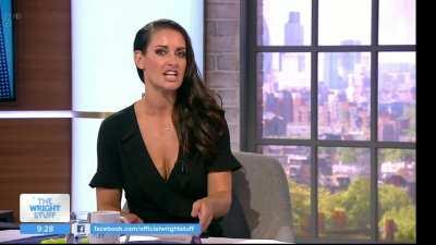 Wish Kirsty Gallacher talks about the serious talking points of the day naked 3/3
