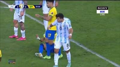 Otamendi: “Sit tf up Neymar, you’re ok”