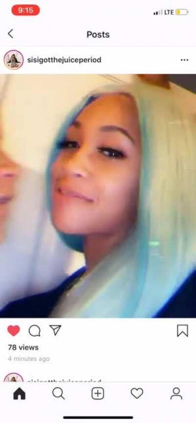 Jels and sisi kissing