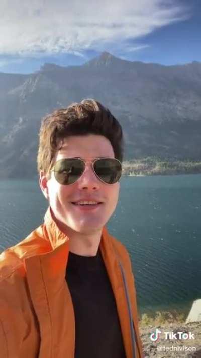 Ted Nivison helping out the real ones!!