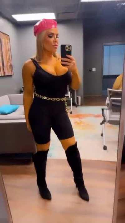 Can we get Alot of Likes for Nattie