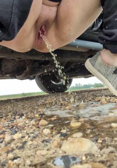 Bursting pee on the side of the road today