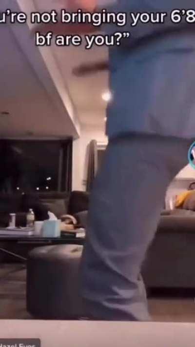 Bruh wtf 😭😭😭