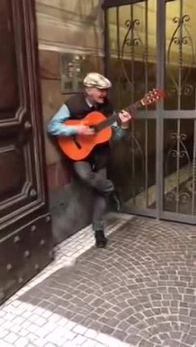 Guy singing The good, the bad and the ugly theme song nailing the sound effects