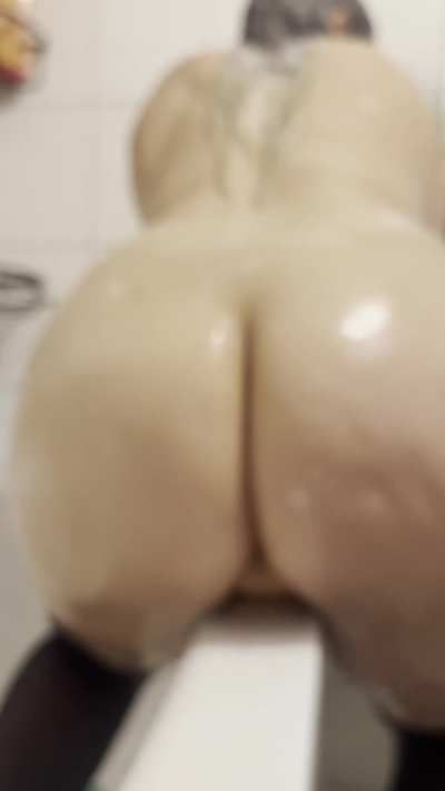 I like my big ass always more when soaped up