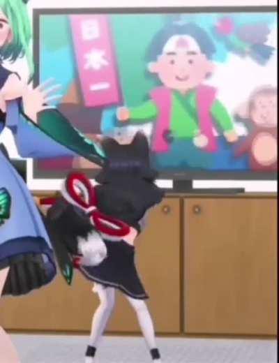 Loli-Mio dancing in the new hologra episode. My heart can't take it...