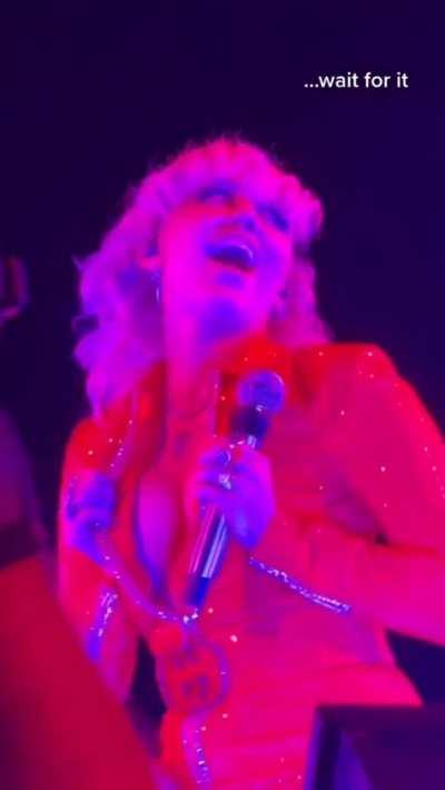 Miley being Miley 💦