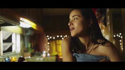 Paulina Gaitán butt and sideboob in Donde corre el agua (2017)