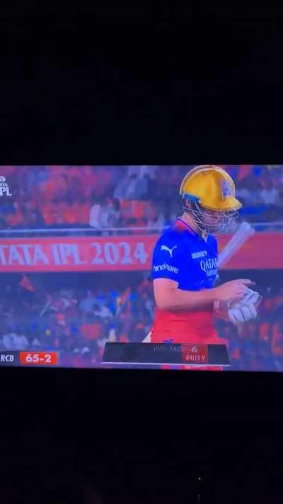 commentator got no chill💀💀💀