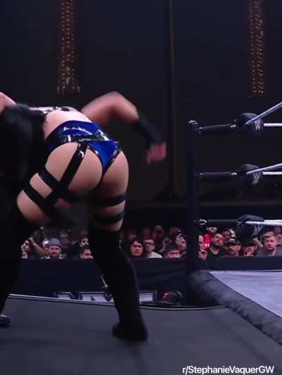Stephanie Vaquer (NXT 4/22/25)