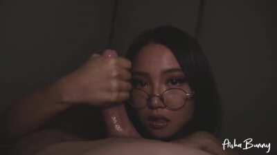 Hypnotizing Japanese Girl - Eye Contact Handjob (Aisha Bunny)