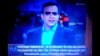Gente, eu estava assistindo Datena e do nada começou a passar urso sem curso. 🤷🏿‍♂️