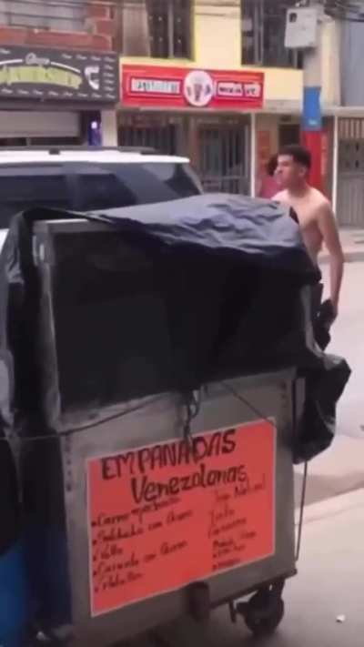 Knife vs long knife 👀