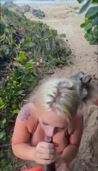 Blonde PAWG Sucks BBC On The Beach