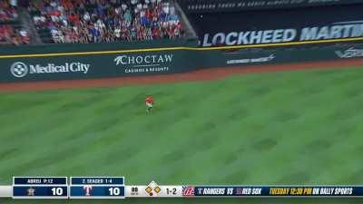 [Highlight] Corey Seager sac fly gives the Rangers a 1-run lead after being down 10-2 in the 4th inning.