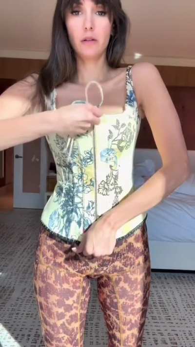 Nina TikTok F1 weekend recap 12/1/24