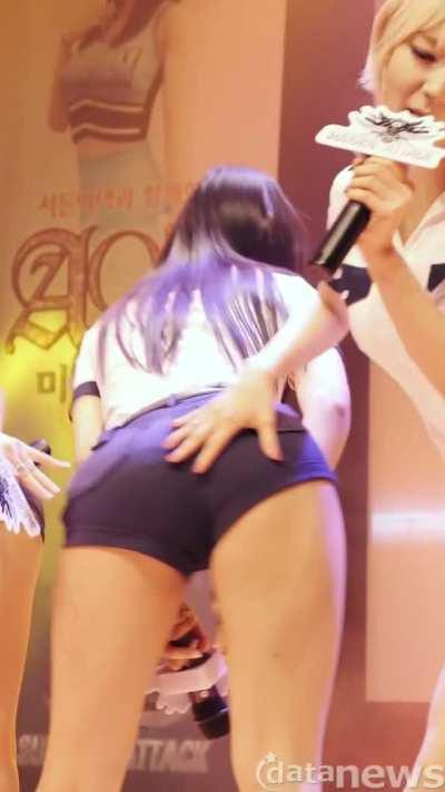 Seolhyun (Modified) GIF by thebeast6781