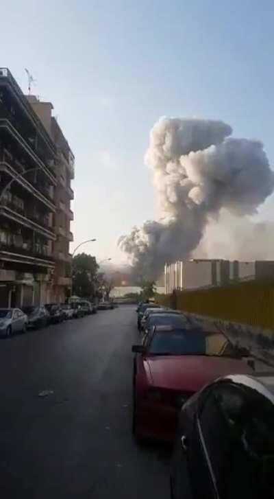 The horrifying damage caused by the explosion in Lebanon