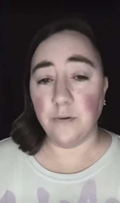 Pls no..........i cant deal with the middle aged moms on tiktok