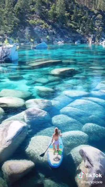 I'm living for this trend of messing with tiktoks location algorithm