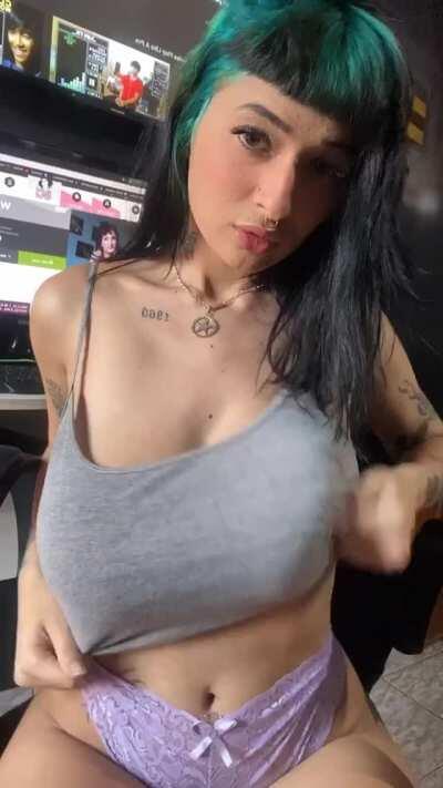 DAMN SOO HOT (⚡Get This 🔥 Check the Comments)