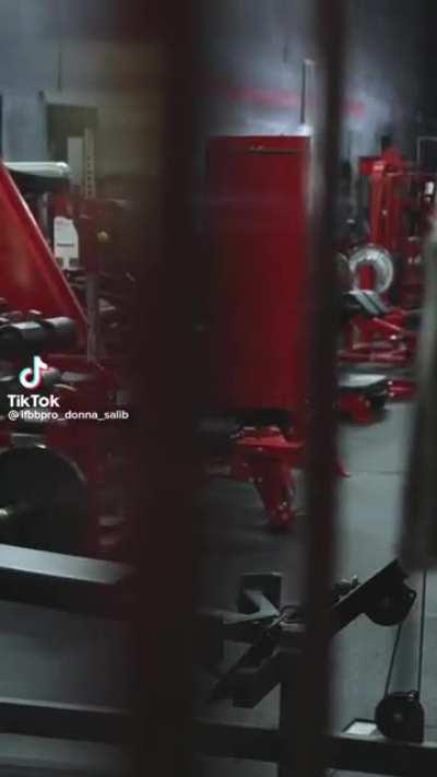 i've never seen an olympia woman up close, i regret it.