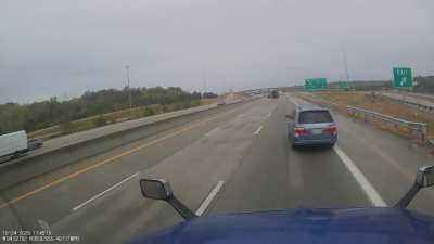 [Oc] improper lane change near leads to 4 vehicle accident.