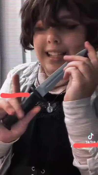 I want to shove my fingers into my eyeesss