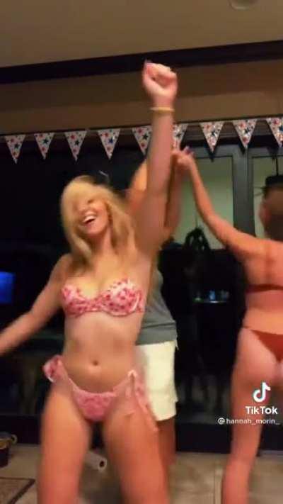 Her ass looks so soft😂