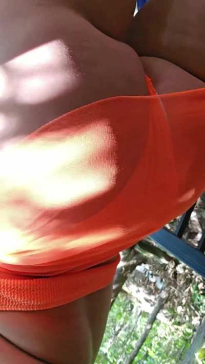 tits deserves the fresh air cuz they taste good af... wanna try