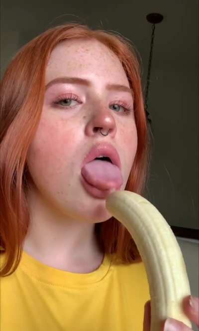 Banana vs. Strawberry