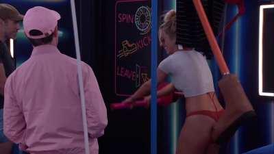 Reilly kicking herself in a bikini BB25