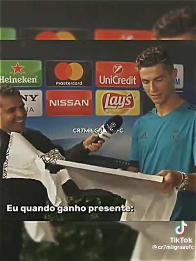 CR7 falando em pt/br 👀