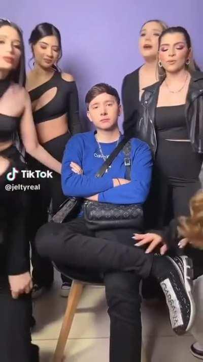 Queeee minitas🐀🐀🐀 Rrrrreee umildee el jelty