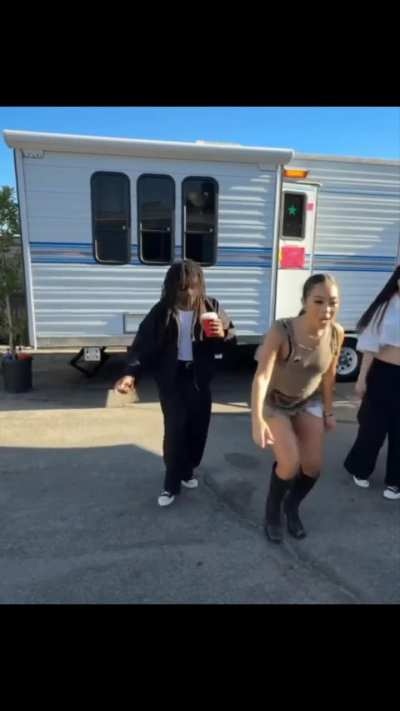 A clip of Joyce & Jordan Ward rehearsing quick before they performed 